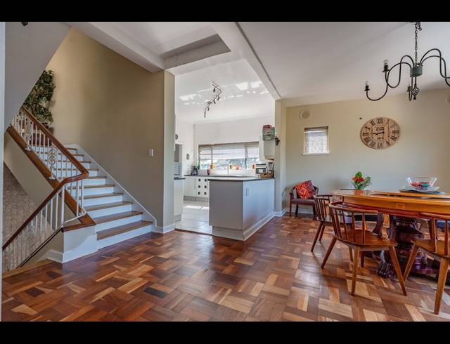 6 BEDROOM HOUSE FOR SALE IN GLENWOOD